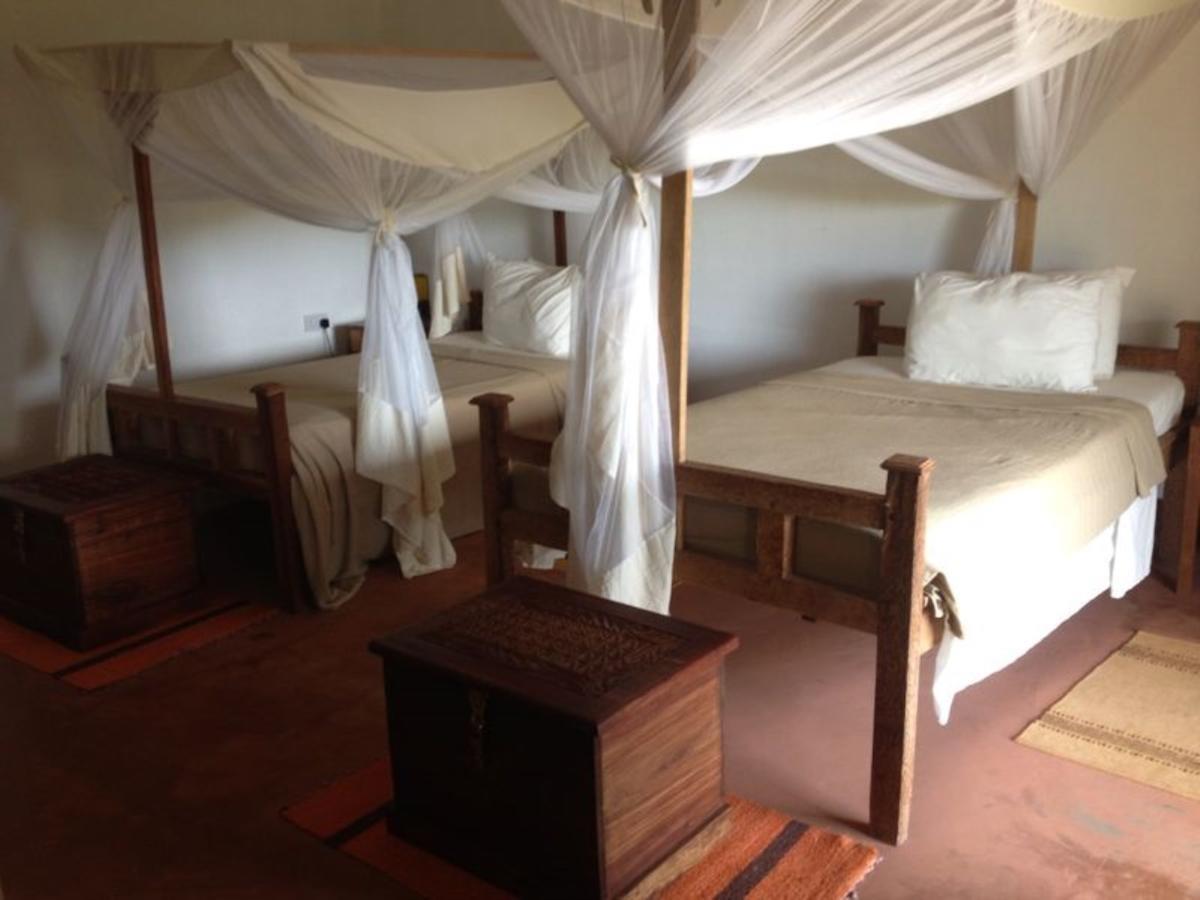 Emerald Bay Resort Kizungu Habitación foto
